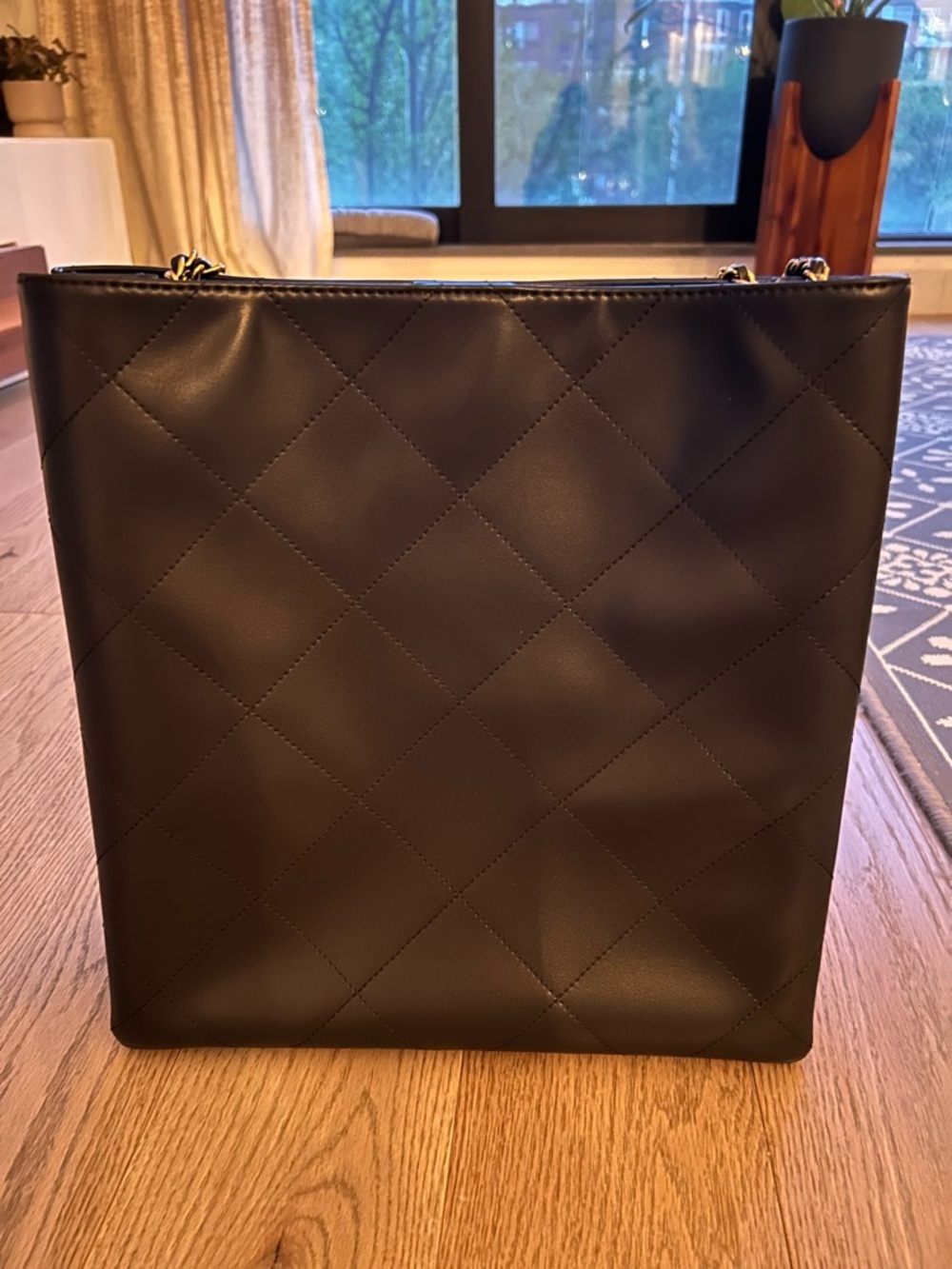 Charles and Keith Quilted Tote - Picture 2 of 7